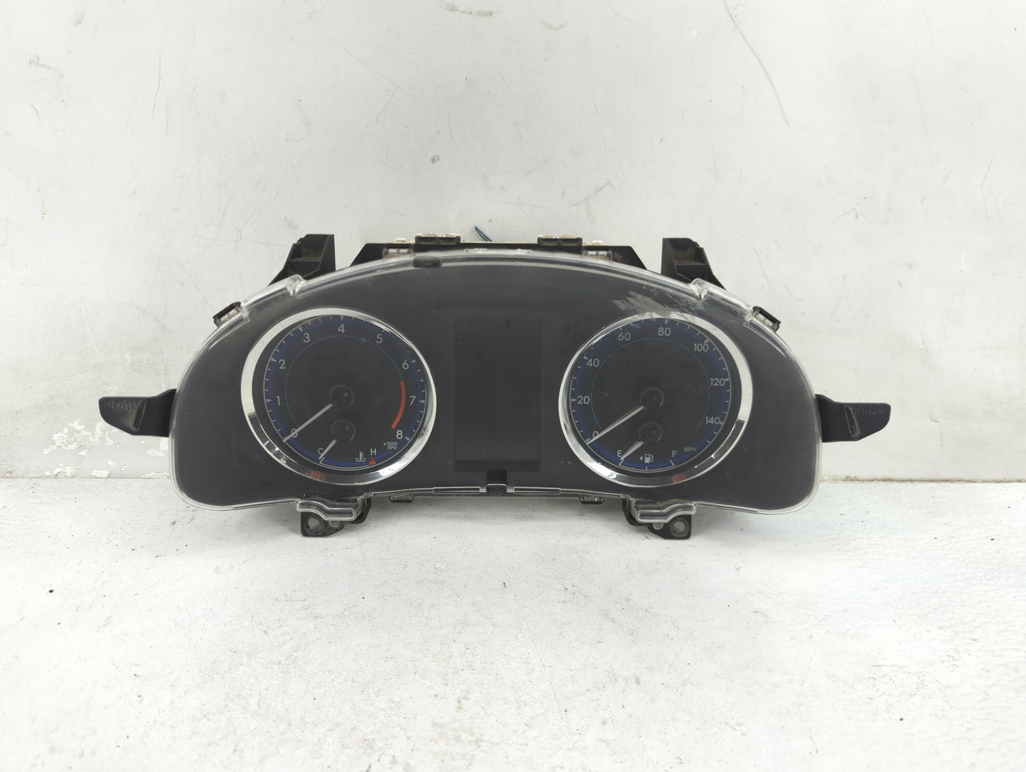 2018-2019 Toyota Corolla Instrument Cluster Speedometer Gauges P/N:83800-F2U60-00 TN157580-9360 Fits Fits 2018 2019 OEM Used