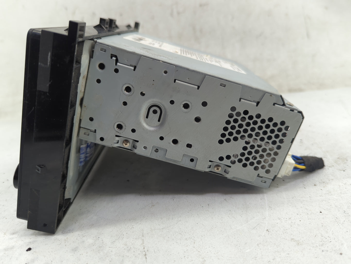 2017-2019 Toyota Corolla Radio AM FM Cd Player Receiver Replacement P/N:86140-02521 139000-07810101 Fits Fits 2017 2018 2019
