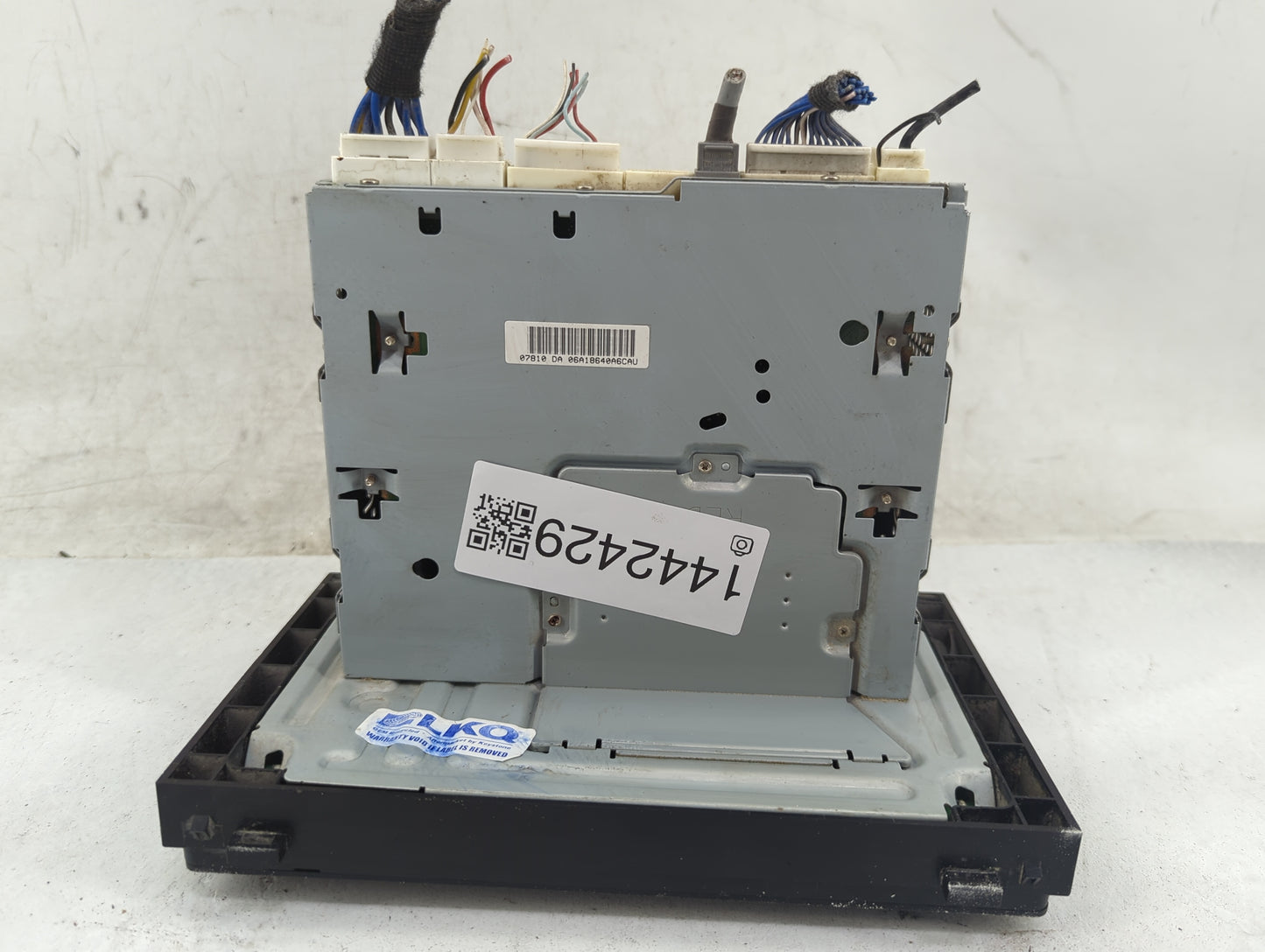 2017-2019 Toyota Corolla Radio AM FM Cd Player Receiver Replacement P/N:86140-02521 139000-07810101 Fits Fits 2017 2018 2019