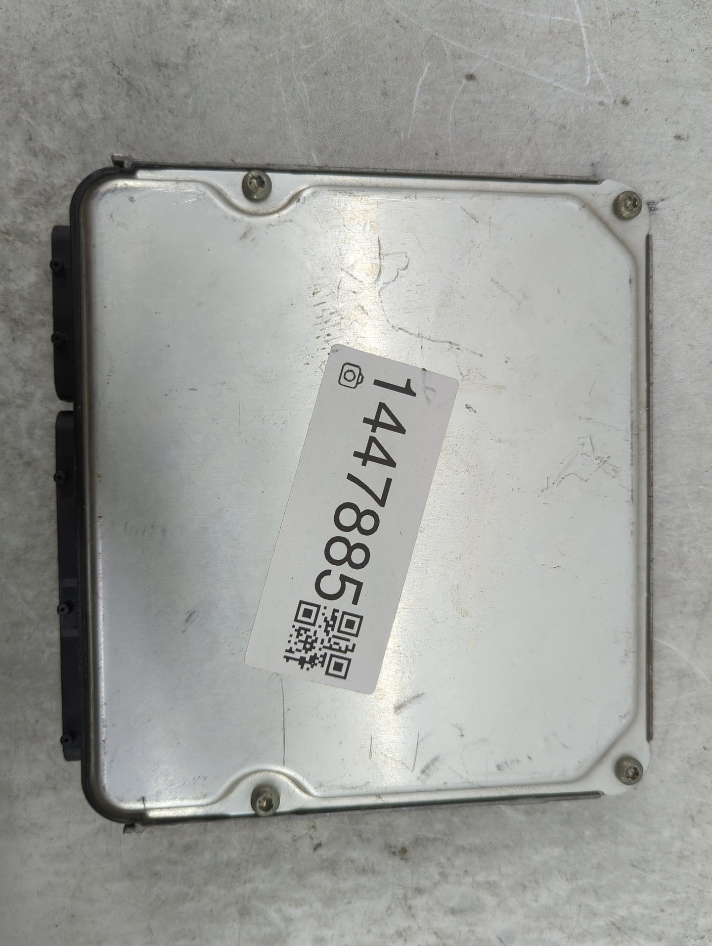 2017-2019 Toyota Corolla PCM Engine Control Computer ECU ECM PCU OEM P/N:89661-0ZQ93 28620340 Fits Fits 2017 2018 2019 OEM U