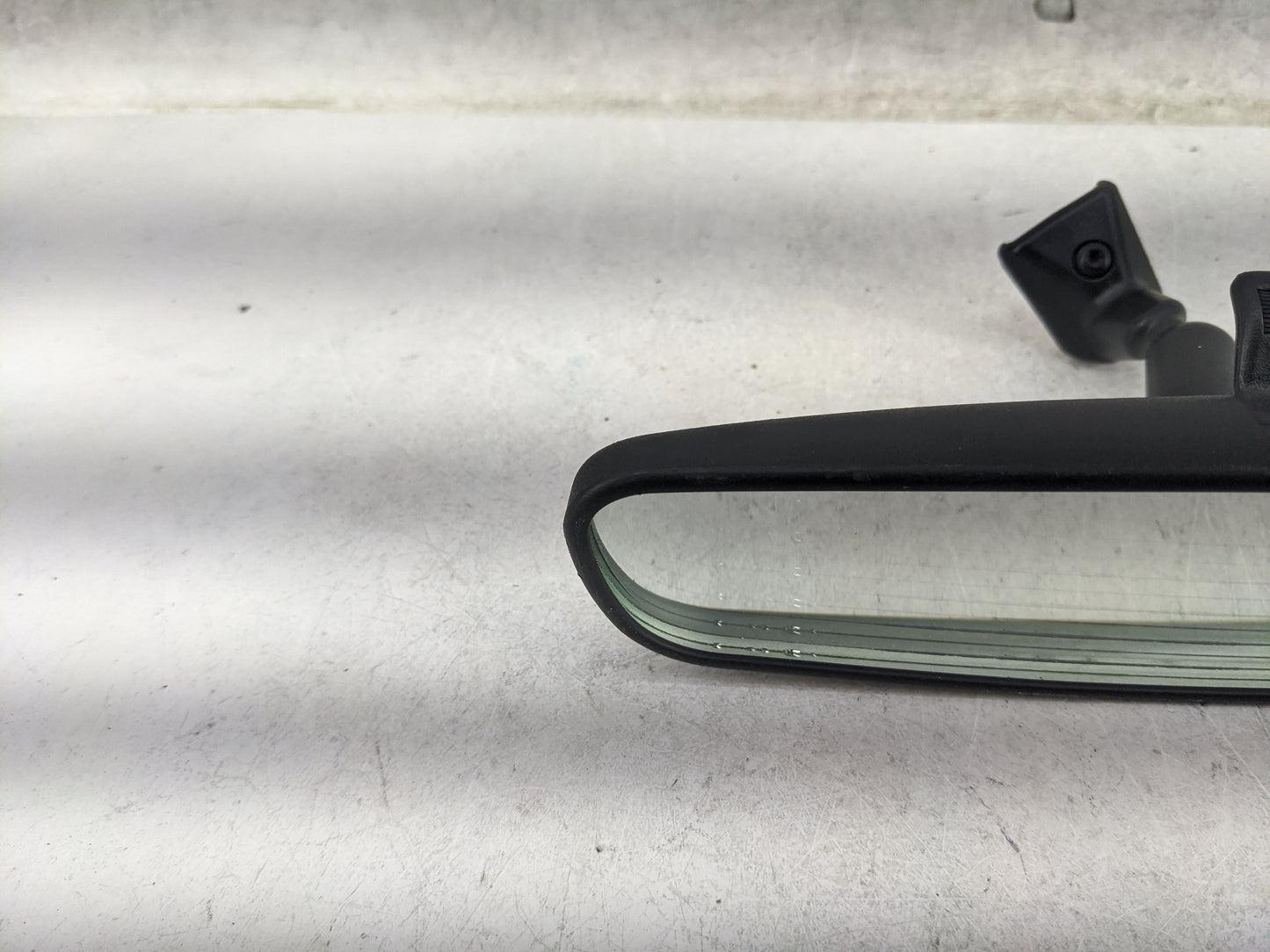 2017-2022 Toyota Corolla Interior Rear View Mirror Replacement OEM P/N:E11045617 E11015617 Fits OEM Used Auto Parts - Oemuse