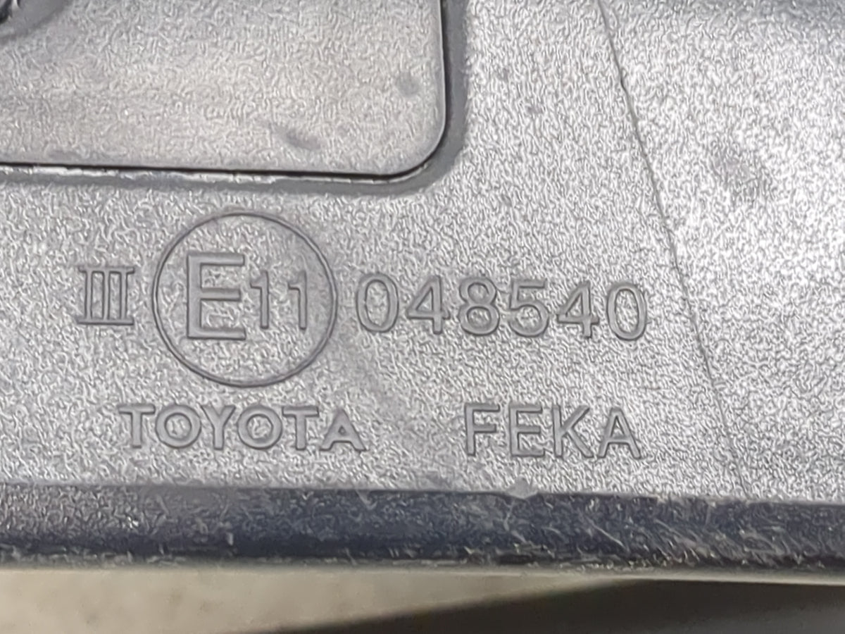 2019 Toyota Corolla Driver Side View Mirror - Left Door Mirror OEM Used - Oemusedautoparts1.com