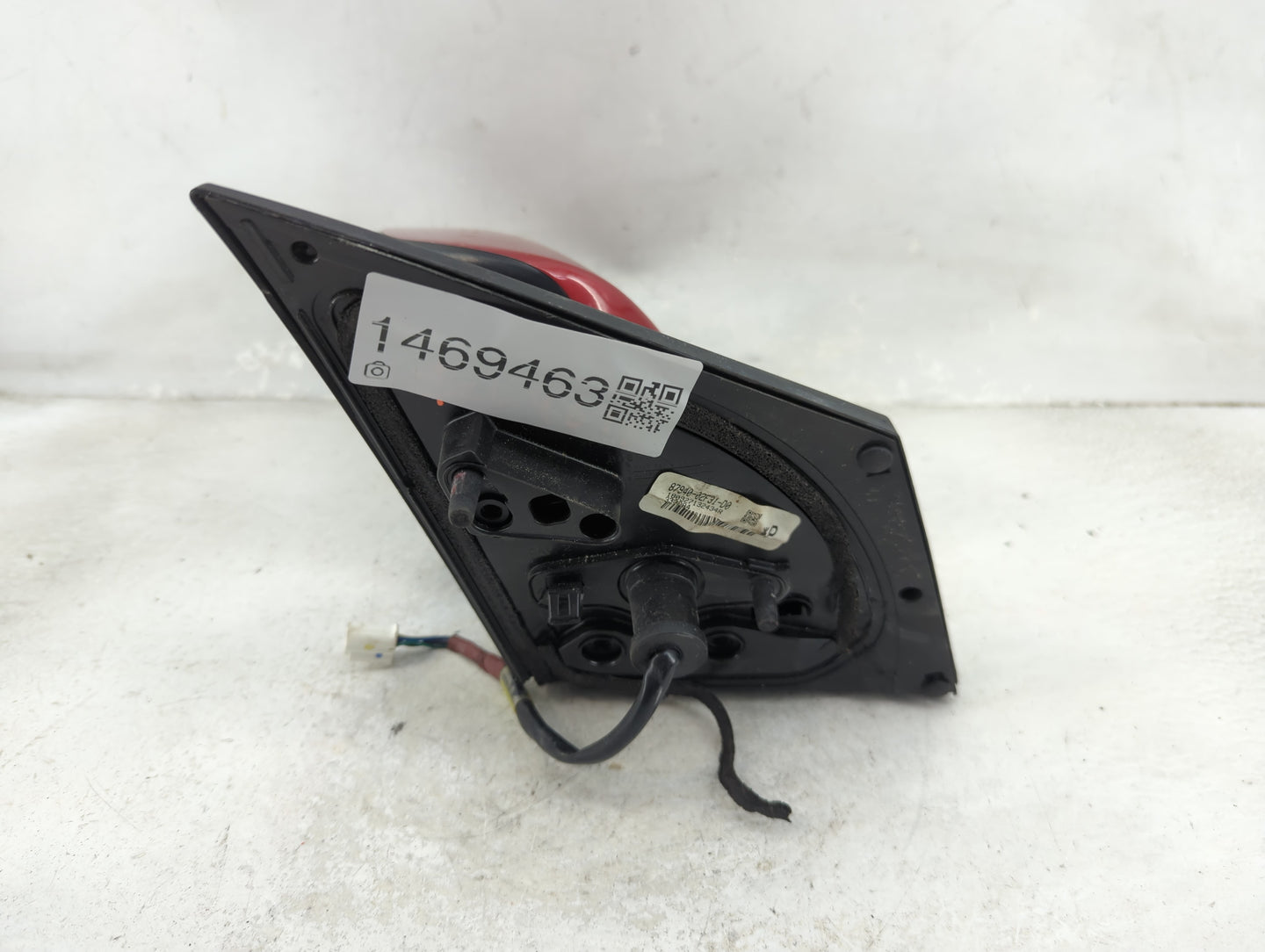 2014-2019 Toyota Corolla Driver Side View Mirror - Left Door Mirror OEM Used - Oemusedautoparts1.com