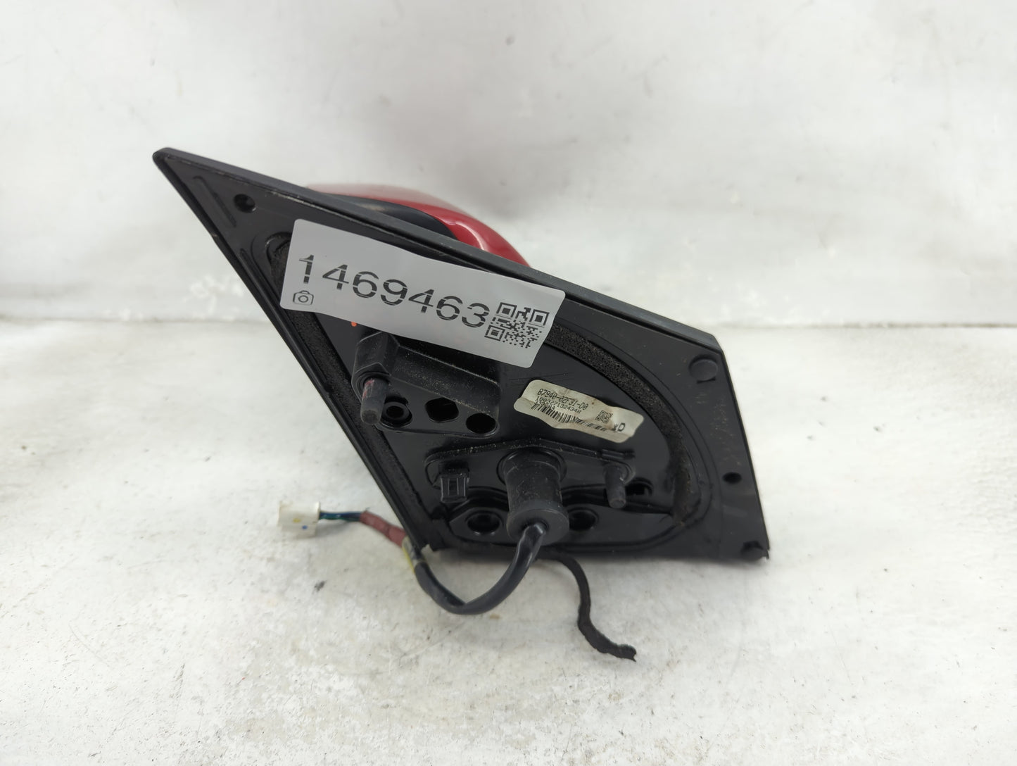 2014-2019 Toyota Corolla Driver Side View Mirror - Left Door Mirror OEM Used - Oemusedautoparts1.com