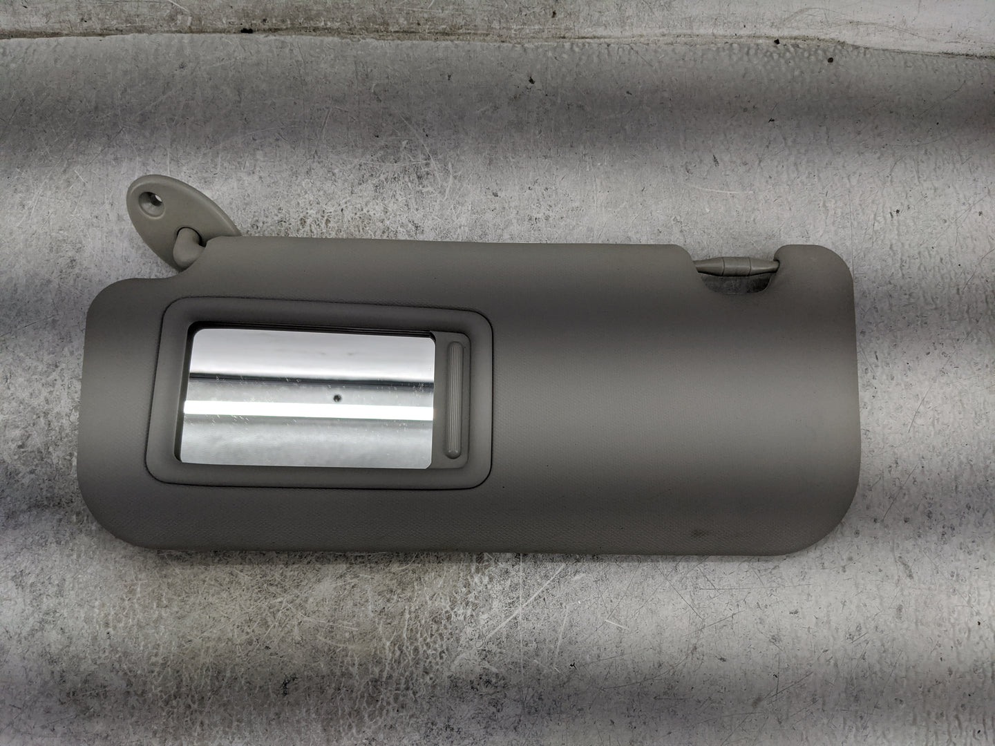 2017-2019 Toyota Corolla Sun Visor Shade Replacement Driver Left Mirror Fits Fits 2017 2018 2019 OEM Used Auto Parts - Oemus