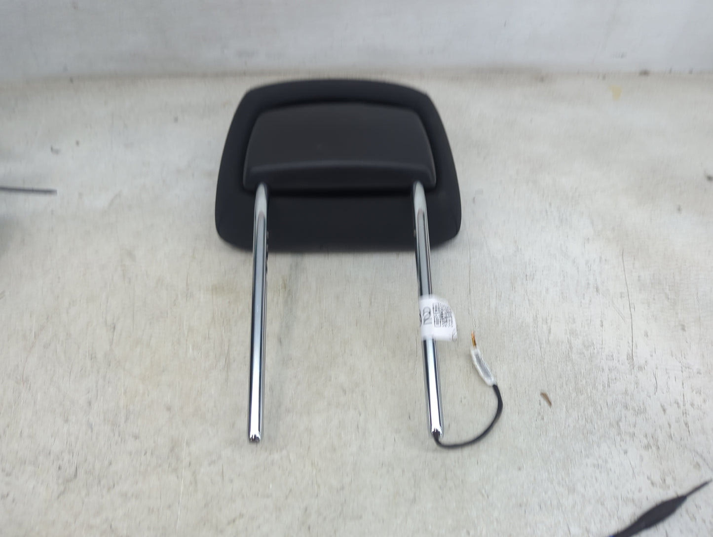 2019 Toyota Corolla Headrest Head Rest Rear Center Seat Fits OEM Used Auto Parts - Oemusedautoparts1.com