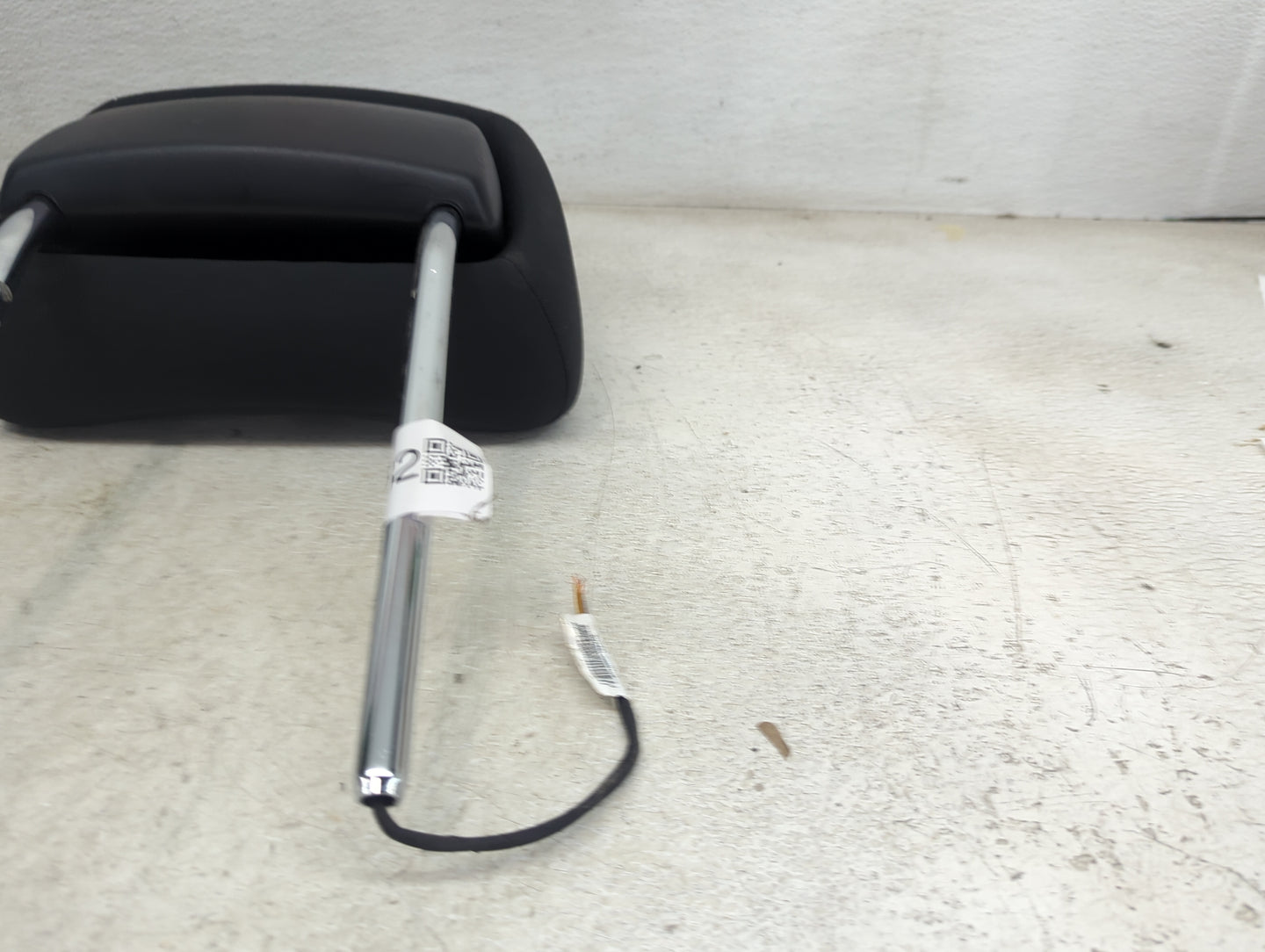 2019 Toyota Corolla Headrest Head Rest Rear Center Seat Fits OEM Used Auto Parts - Oemusedautoparts1.com
