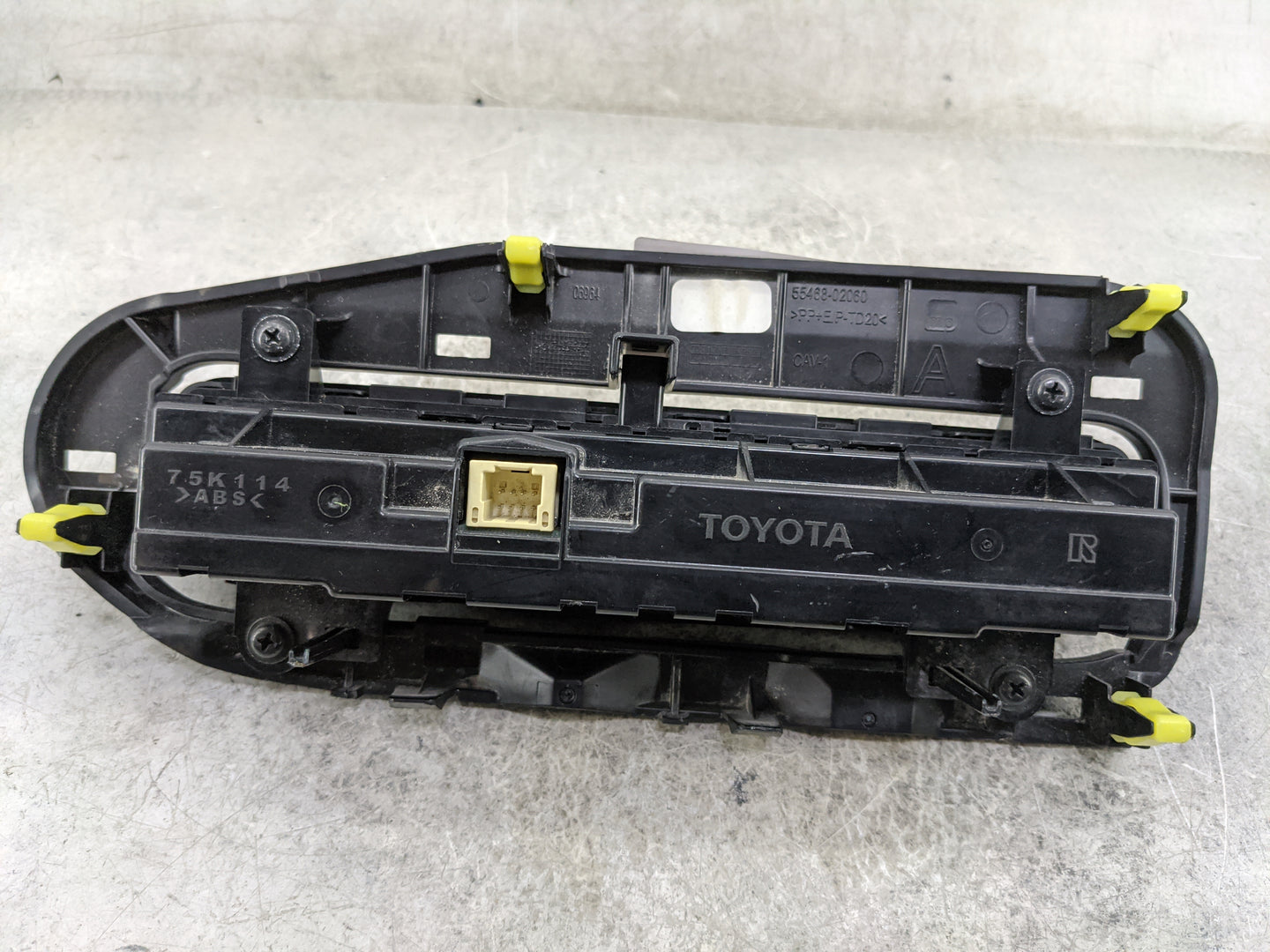 2017-2019 Toyota Corolla Climate Control Module Temperature AC/Heater Replacement P/N:55468-02060 55900-02430 Fits OEM Used 