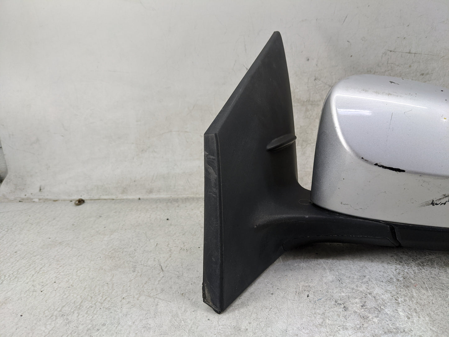 2014-2019 Toyota Corolla Driver Side View Mirror - Left Door Mirror OEM Used - Oemusedautoparts1.com
