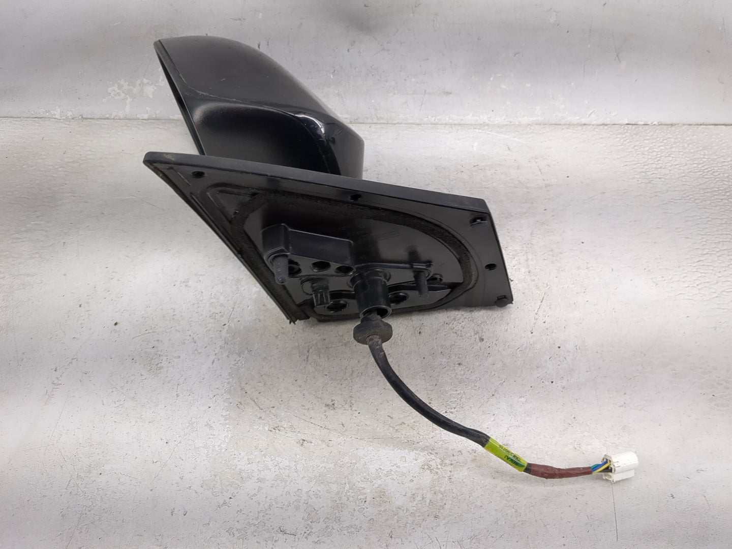 2014-2019 Toyota Corolla Driver Side View Mirror - Left Door Mirror OEM Used - Oemusedautoparts1.com