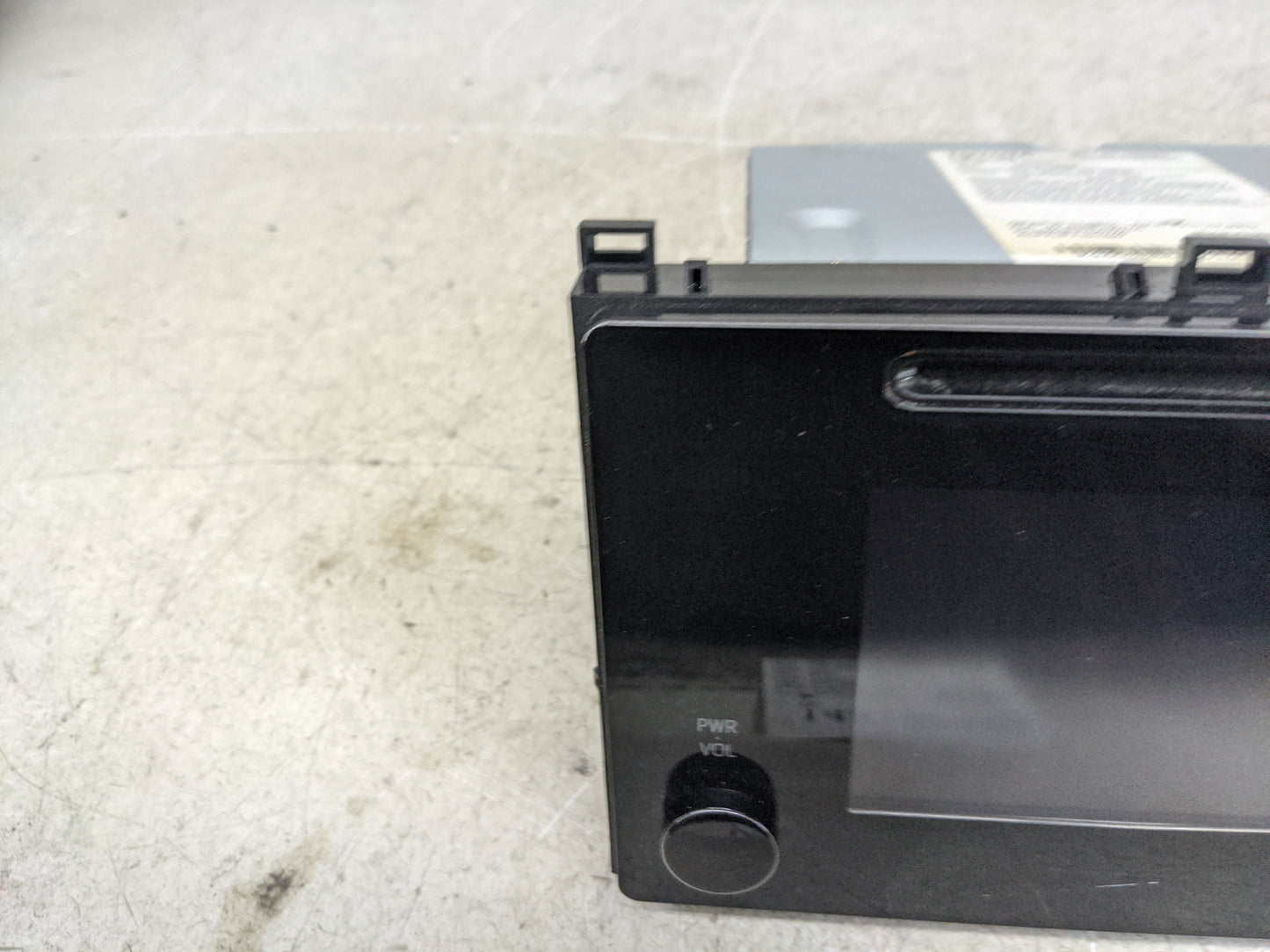 2017-2019 Toyota Corolla Radio AM FM Cd Player Receiver Replacement P/N:86140-02520 139000-0780H101 Fits Fits 2017 2018 2019