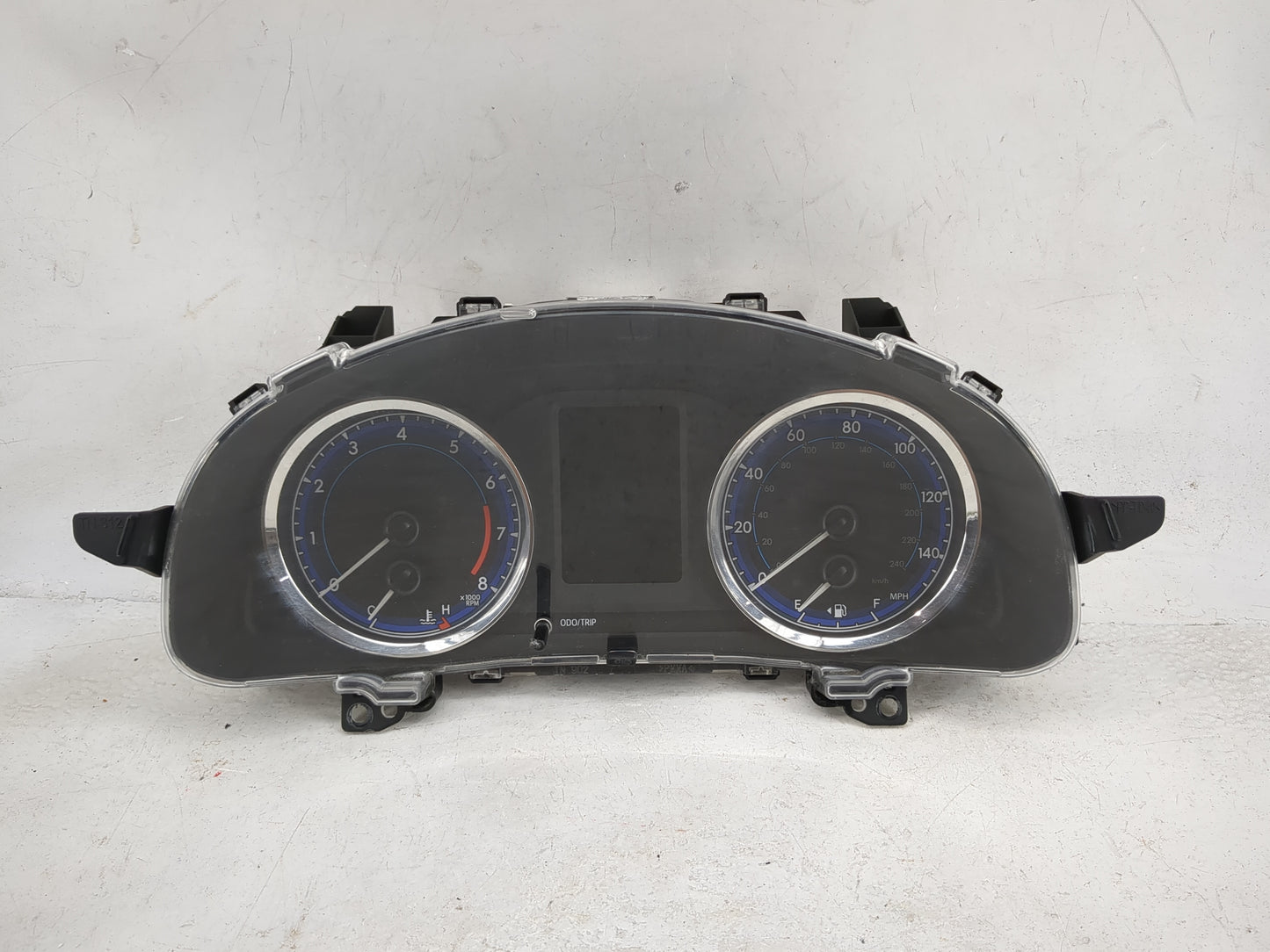 2018-2019 Toyota Corolla Instrument Cluster Speedometer Gauges P/N:83800-F2U80-00 TN157580-9380 Miles: Fits Fits 2018 2019 O