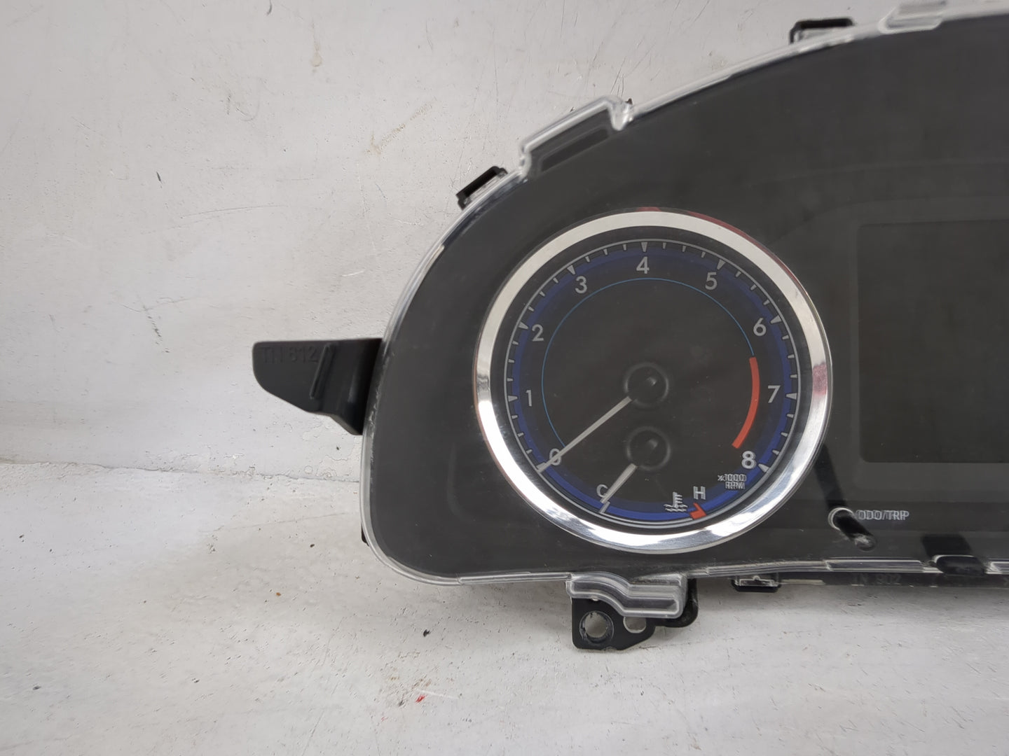 2018-2019 Toyota Corolla Instrument Cluster Speedometer Gauges P/N:83800-F2U80-00 TN157580-9380 Miles: Fits Fits 2018 2019 O