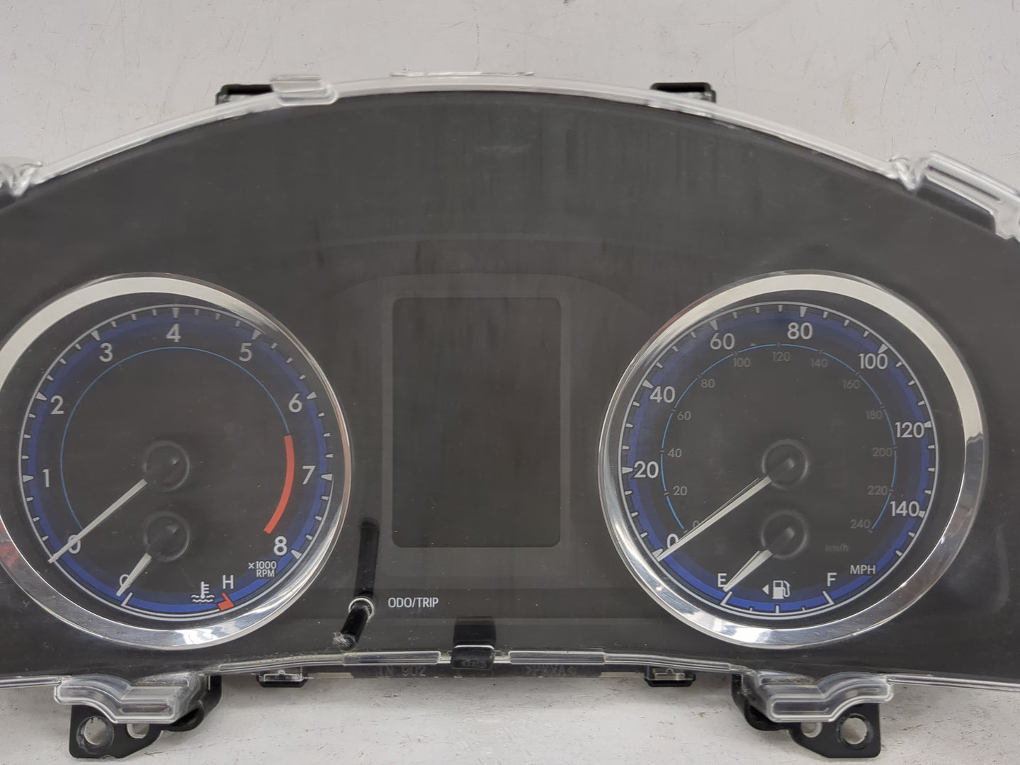 2018-2019 Toyota Corolla Instrument Cluster Speedometer Gauges P/N:83800-F2U80-00 TN157580-9380 Miles: Fits Fits 2018 2019 O
