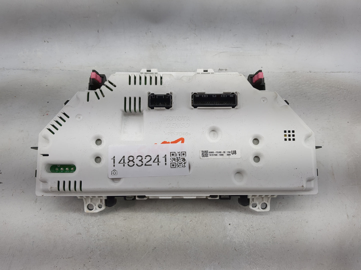2018-2019 Toyota Corolla Instrument Cluster Speedometer Gauges P/N:83800-F2U80-00 TN157580-9380 Miles: Fits Fits 2018 2019 O