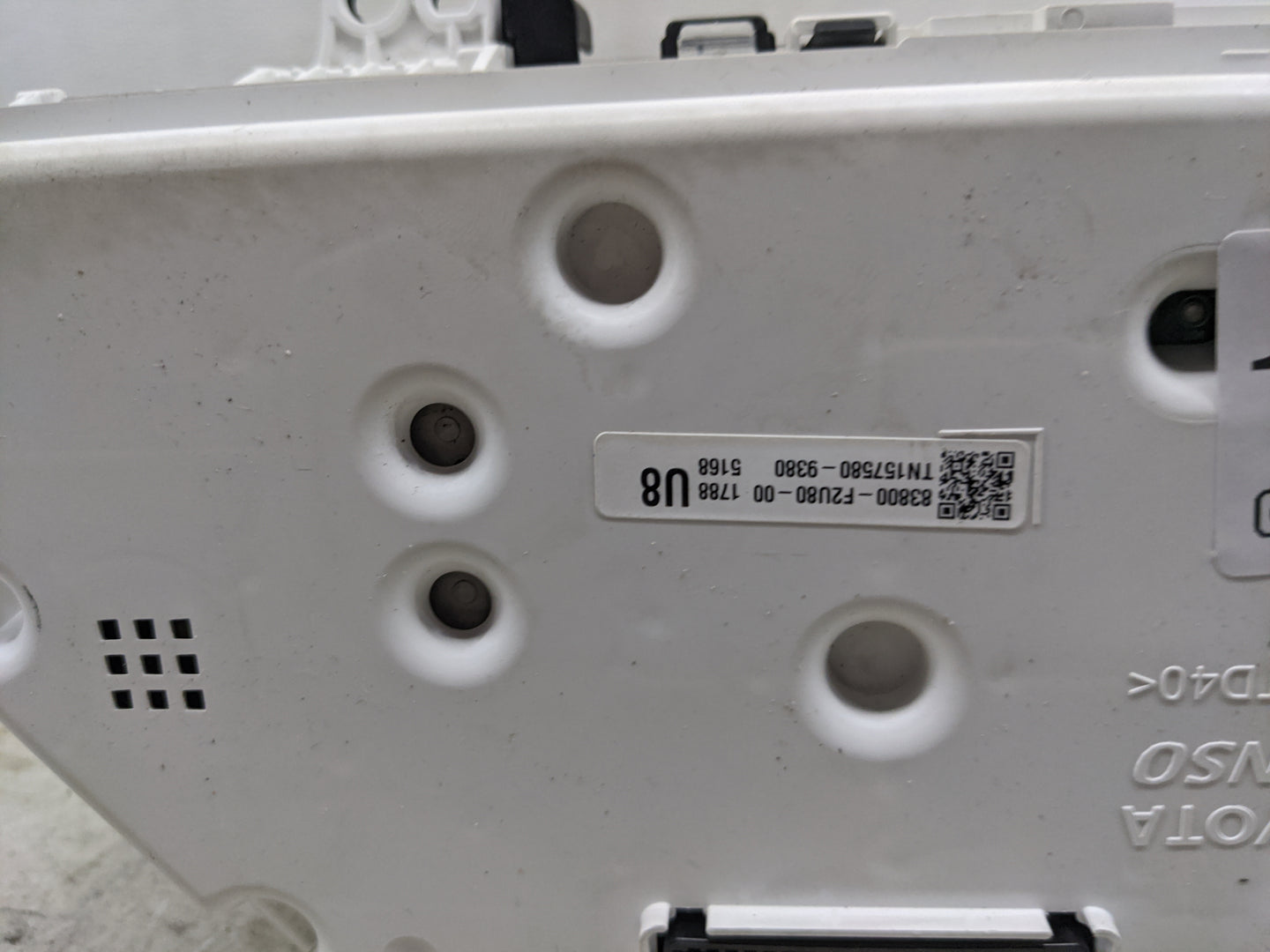2018-2019 Toyota Corolla Instrument Cluster Speedometer Gauges P/N:83800-F2U80-00 TN157580-9380 Miles: Fits Fits 2018 2019 O