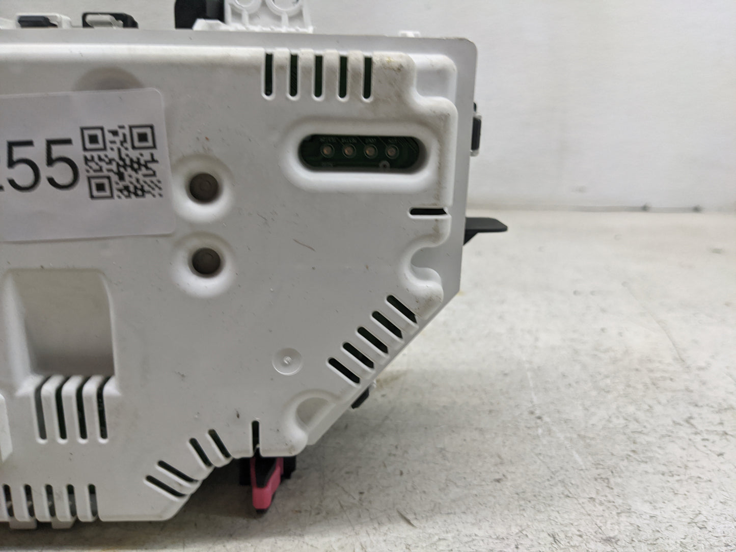 2018-2019 Toyota Corolla Instrument Cluster Speedometer Gauges P/N:83800-F2U80-00 TN157580-9380 Miles: Fits Fits 2018 2019 O