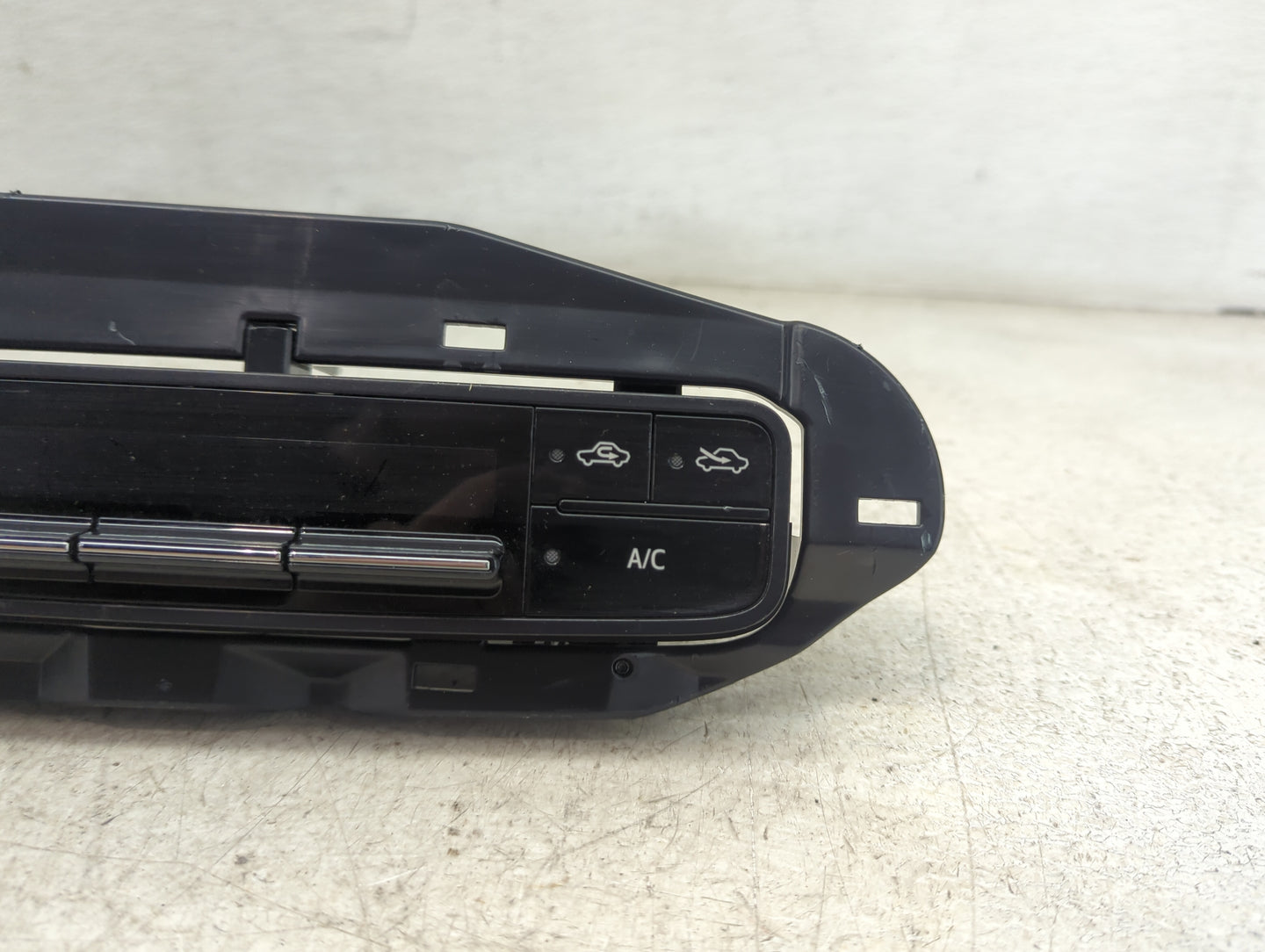 2017-2019 Toyota Corolla Climate Control Module Temperature AC/Heater Replacement P/N:55468-02060 Fits Fits 2017 2018 2019 O