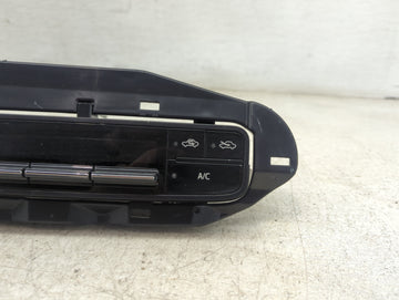 2017-2019 Toyota Corolla Climate Control Module Temperature AC/Heater Replacement P/N:55468-02060 Fits Fits 2017 2018 2019 OEM Used Auto Parts