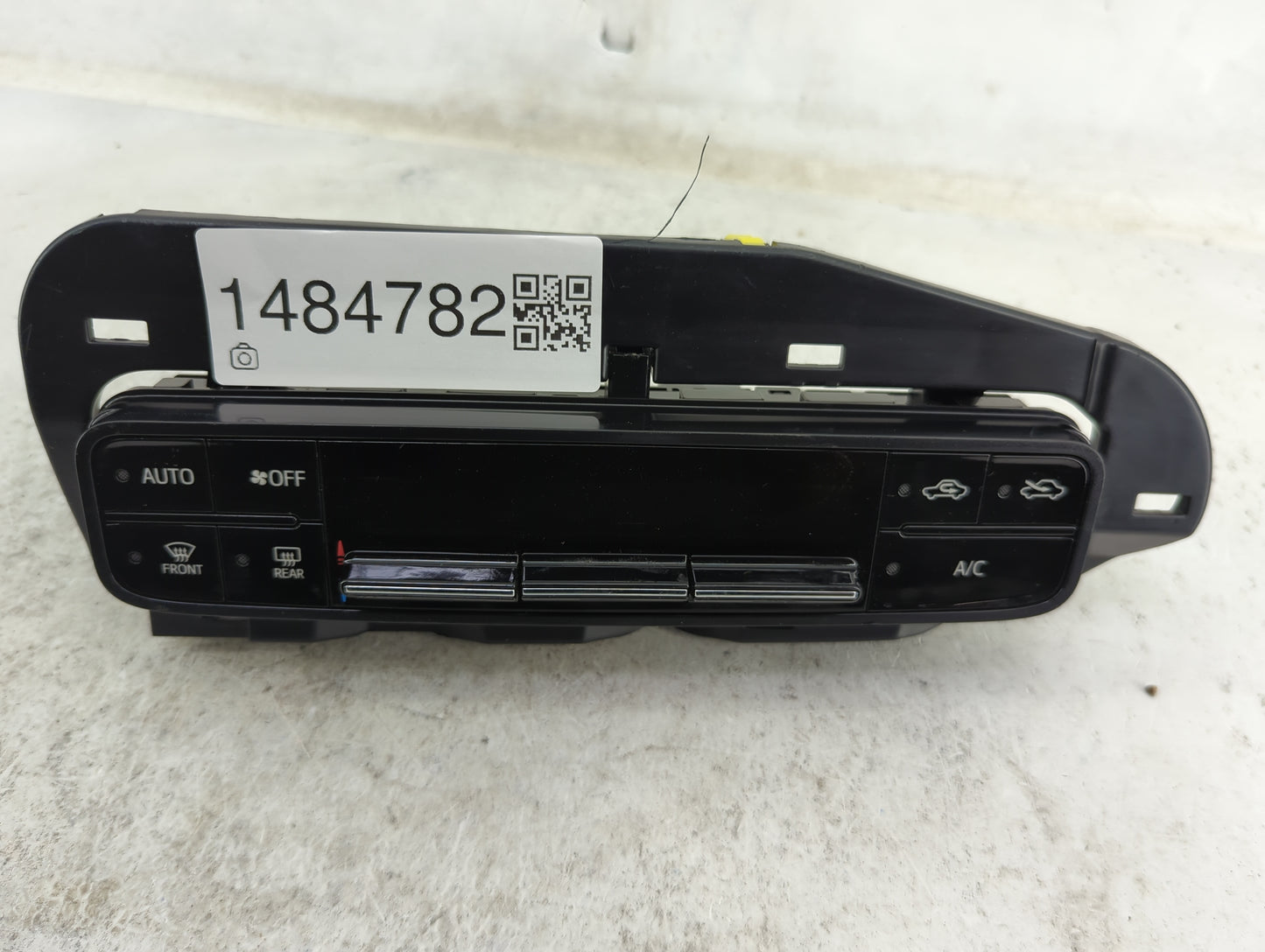 2017-2019 Toyota Corolla Climate Control Module Temperature AC/Heater Replacement P/N:75K114 Fits Fits 2017 2018 2019 OEM Us