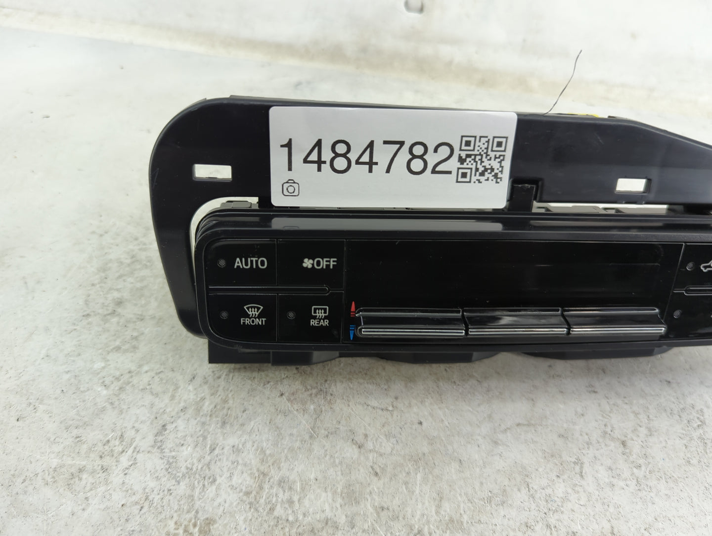 2017-2019 Toyota Corolla Climate Control Module Temperature AC/Heater Replacement P/N:75K114 Fits Fits 2017 2018 2019 OEM Us