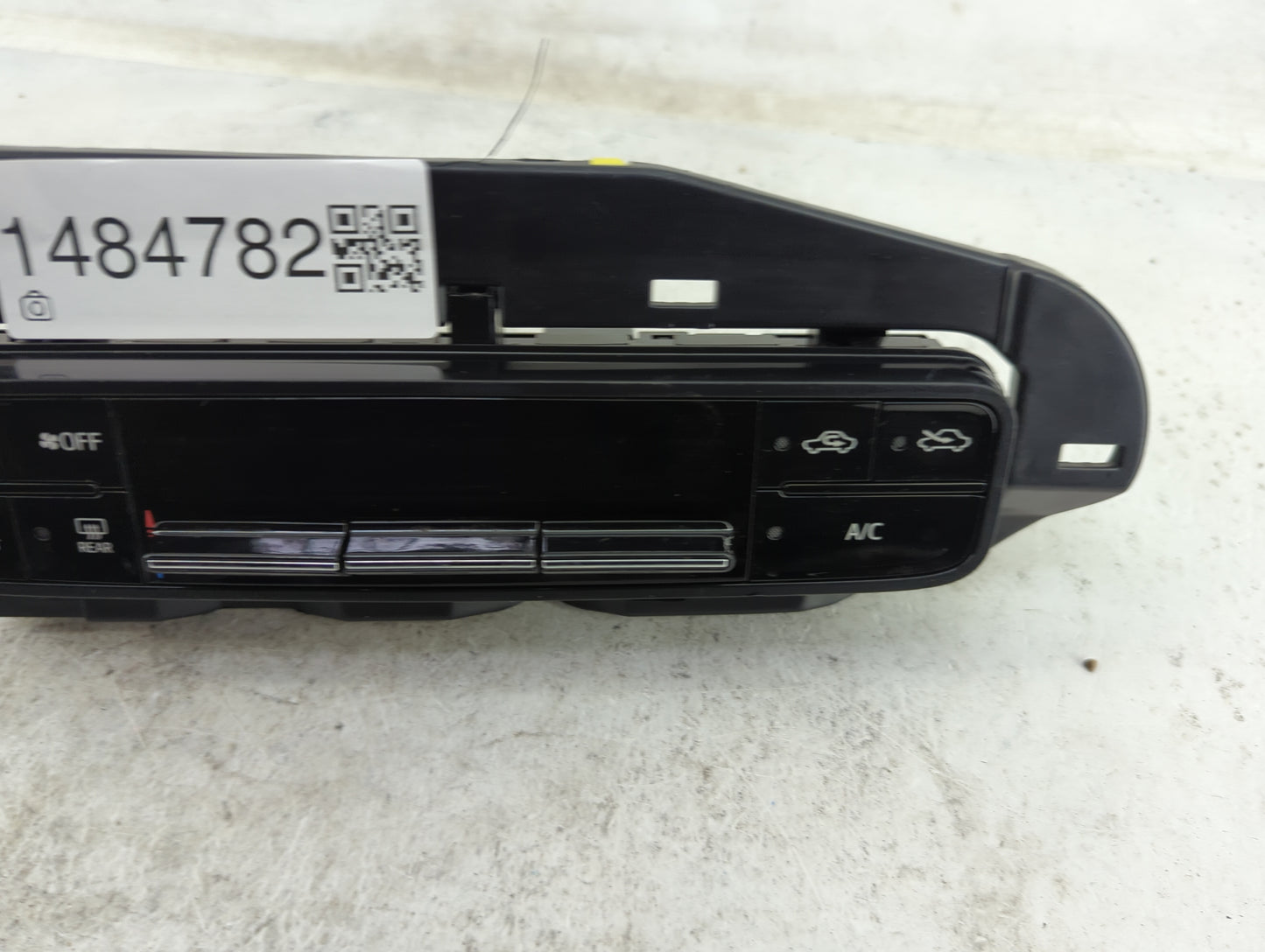 2017-2019 Toyota Corolla Climate Control Module Temperature AC/Heater Replacement P/N:75K114 Fits Fits 2017 2018 2019 OEM Us