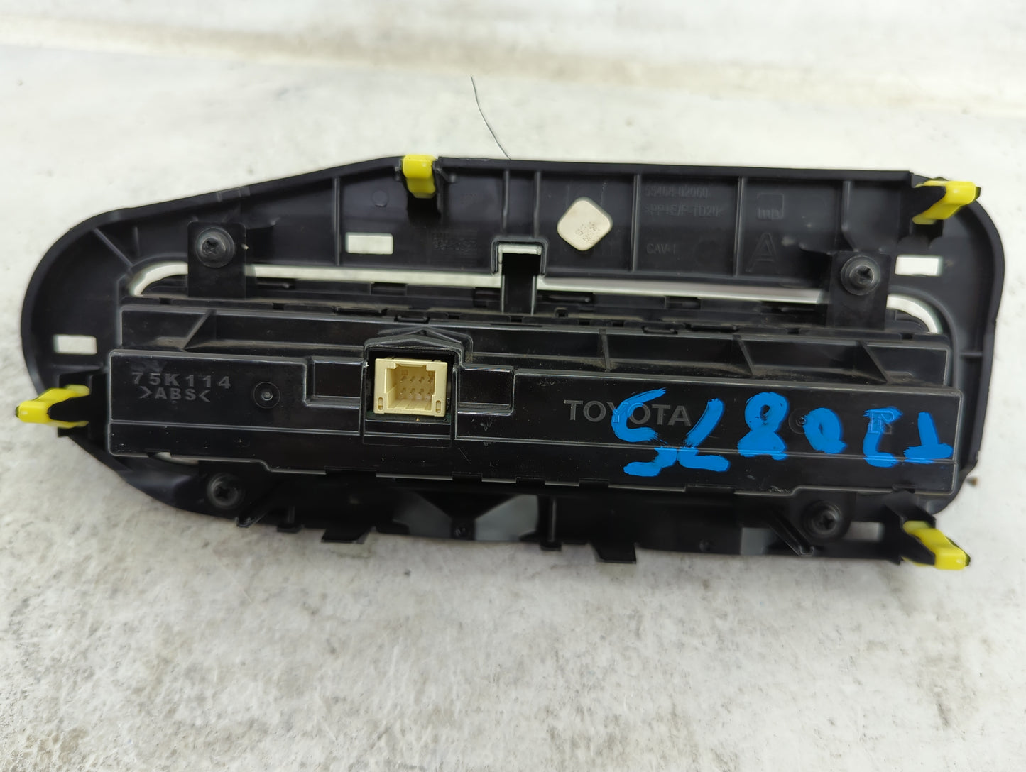 2017-2019 Toyota Corolla Climate Control Module Temperature AC/Heater Replacement P/N:75K114 Fits Fits 2017 2018 2019 OEM Us