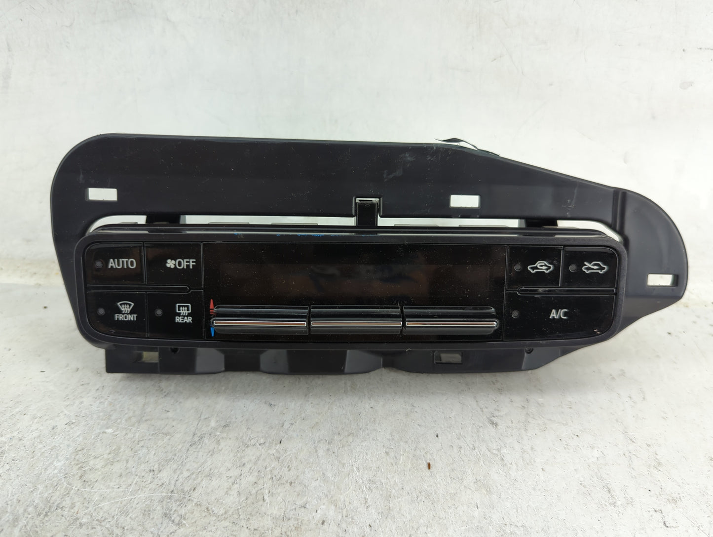 2017-2019 Toyota Corolla Climate Control Module Temperature AC/Heater Replacement P/N:75K114 Fits Fits 2017 2018 2019 OEM Us
