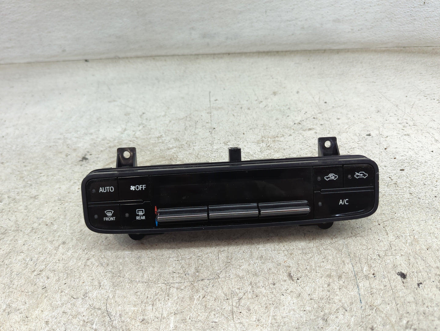 2017-2019 Toyota Corolla Climate Control Module Temperature AC/Heater Replacement P/N:55900-02A30 114 2X91 D Fits OEM Used A