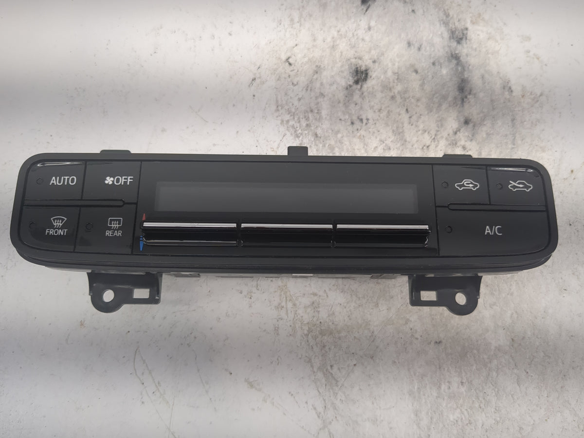 2017-2019 Toyota Corolla Climate Control Module Temperature AC/Heater Replacement P/N:55900-02A30 114-2187 Fits OEM Used Aut