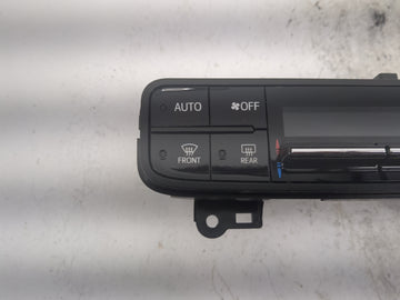 2017-2019 Toyota Corolla Climate Control Module Temperature AC/Heater Replacement P/N:55900-02A30 114-2187 Fits OEM Used Auto Parts