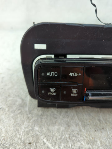 2017-2019 Toyota Corolla Climate Control Module Temperature AC/Heater Replacement P/N:55468-02060 75K114 Fits Fits 2017 2018 2019 OEM Used Auto Parts