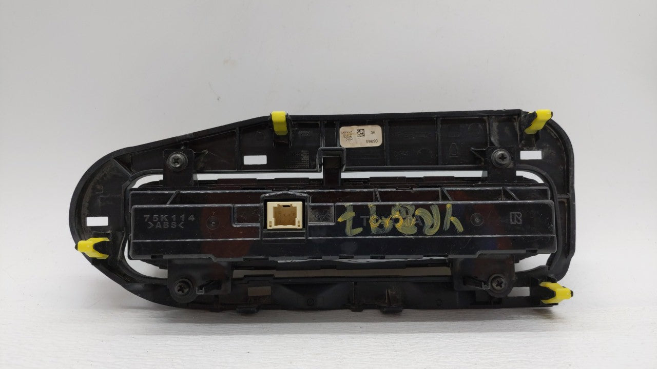 2017-2019 Toyota Corolla Climate Control Module Temperature AC/Heater Replacement P/N:55468-02060 Fits Fits 2017 2018 2019 O