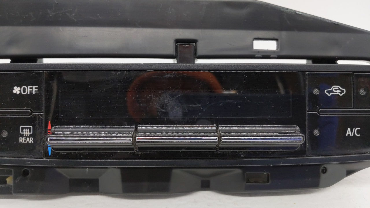 2017-2019 Toyota Corolla Climate Control Module Temperature AC/Heater Replacement P/N:55468-02060 Fits Fits 2017 2018 2019 O