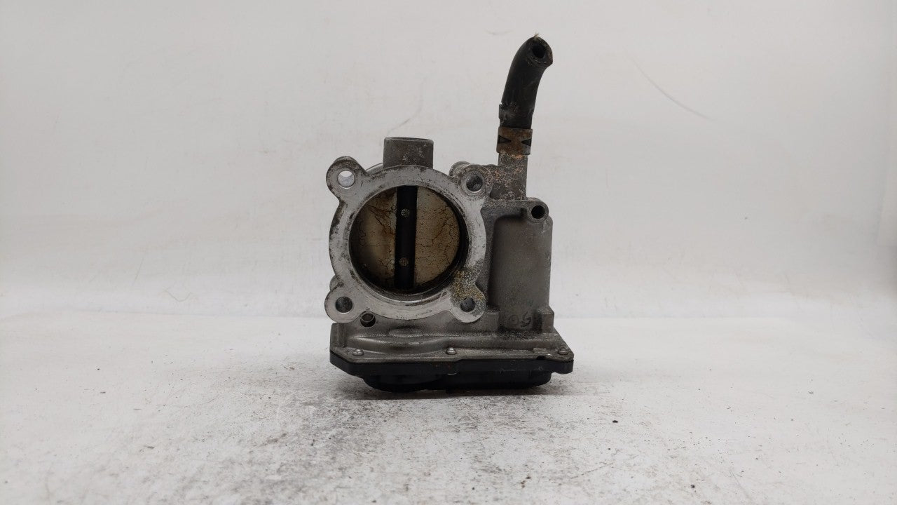 2011-2018 Toyota Corolla Throttle Body P/N:22030-0T080 Fits Fits 2011 2012 2013 2014 2015 2016 2017 2018 OEM Used Auto Parts
