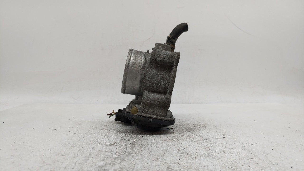 2011-2018 Toyota Corolla Throttle Body P/N:22030-0T080 Fits Fits 2011 2012 2013 2014 2015 2016 2017 2018 OEM Used Auto Parts