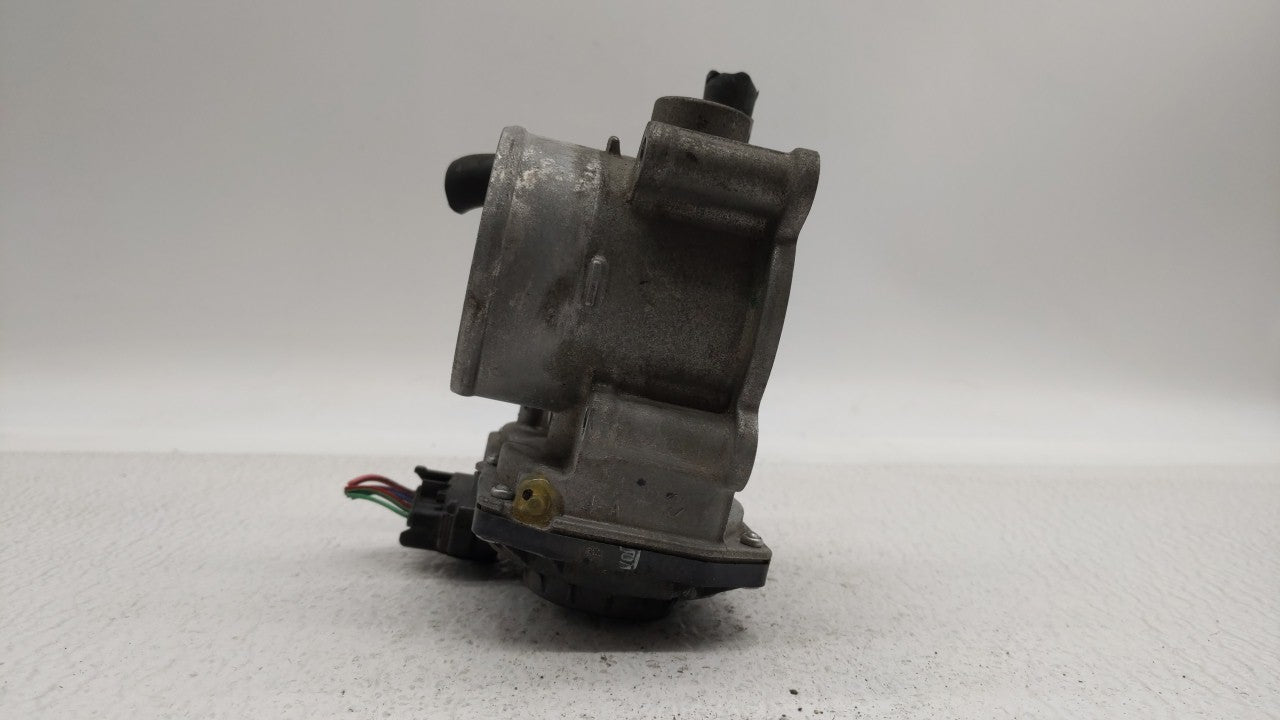 2011-2018 Toyota Corolla Throttle Body P/N:22030-0T080 Fits Fits 2011 2012 2013 2014 2015 2016 2017 2018 OEM Used Auto Parts