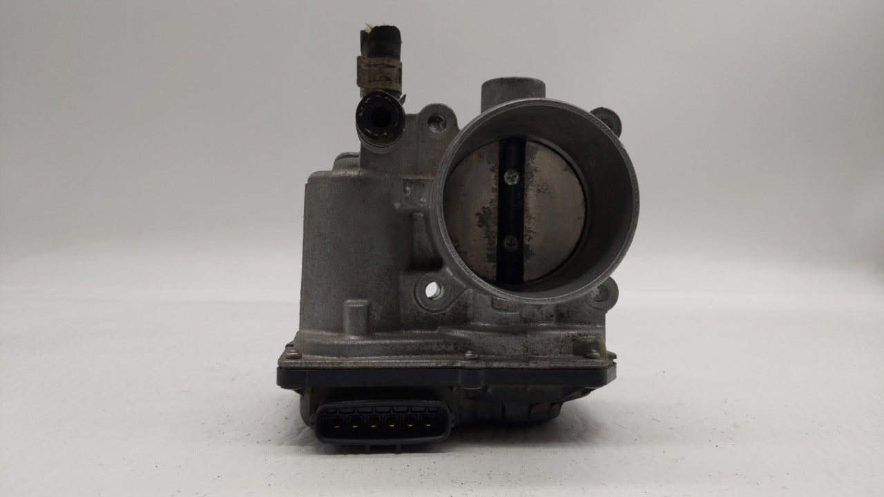 2011-2018 Toyota Corolla Throttle Body P/N:22030-0T080 Fits Fits 2011 2012 2013 2014 2015 2016 2017 2018 OEM Used Auto Parts