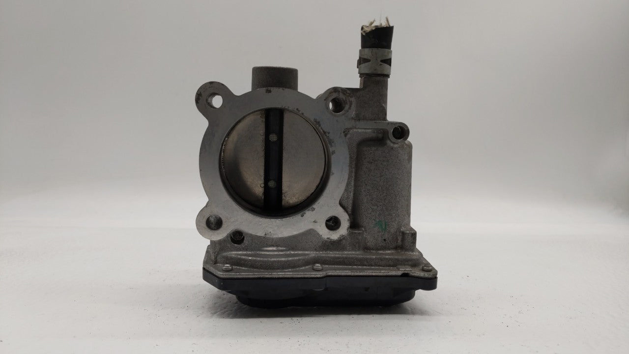 2011-2018 Toyota Corolla Throttle Body P/N:22030-0T080 Fits Fits 2011 2012 2013 2014 2015 2016 2017 2018 OEM Used Auto Parts