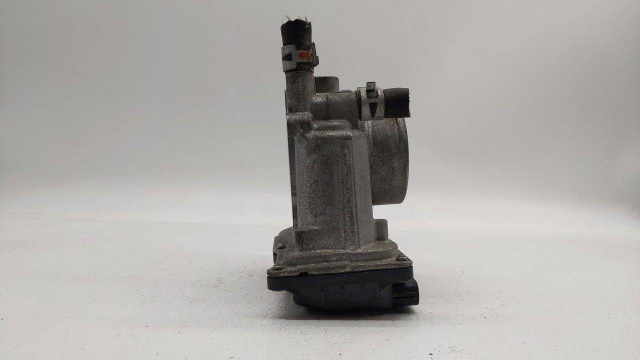 2011-2018 Toyota Corolla Throttle Body P/N:22030-0T080 Fits Fits 2011 2012 2013 2014 2015 2016 2017 2018 OEM Used Auto Parts