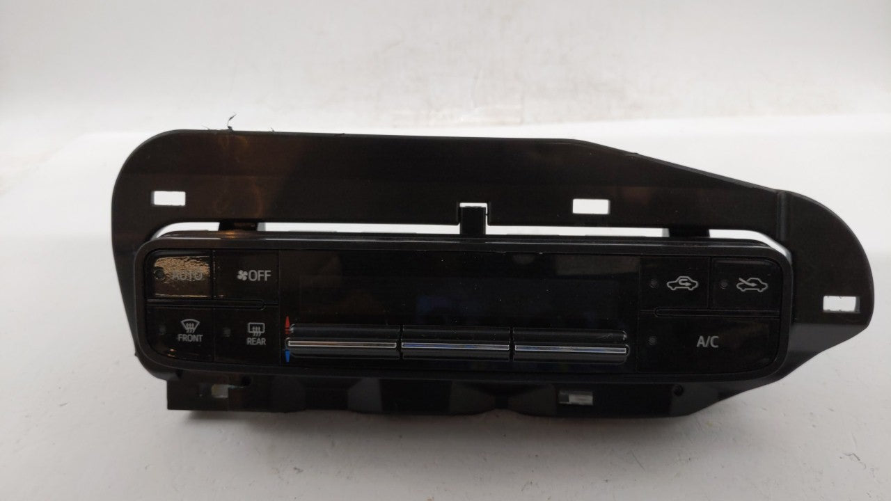2017-2019 Toyota Corolla Climate Control Module Temperature AC/Heater Replacement P/N:55468-02060 Fits Fits 2017 2018 2019 O