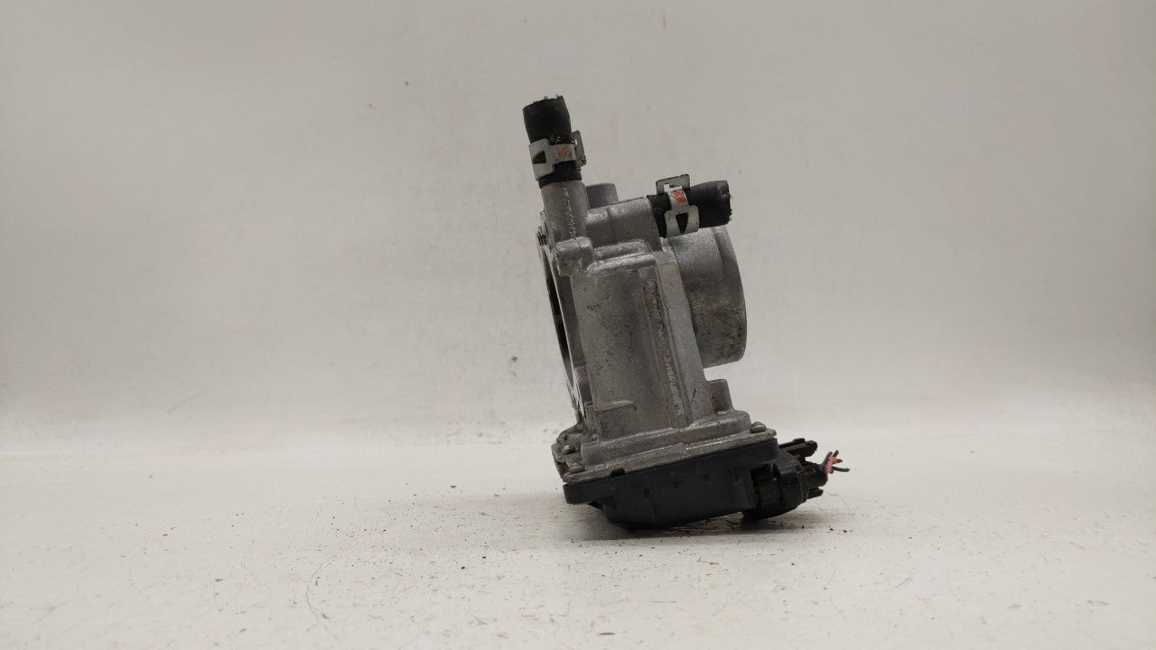 2011-2018 Toyota Corolla Throttle Body P/N:22030-0T080 Fits Fits 2011 2012 2013 2014 2015 2016 2017 2018 OEM Used Auto Parts