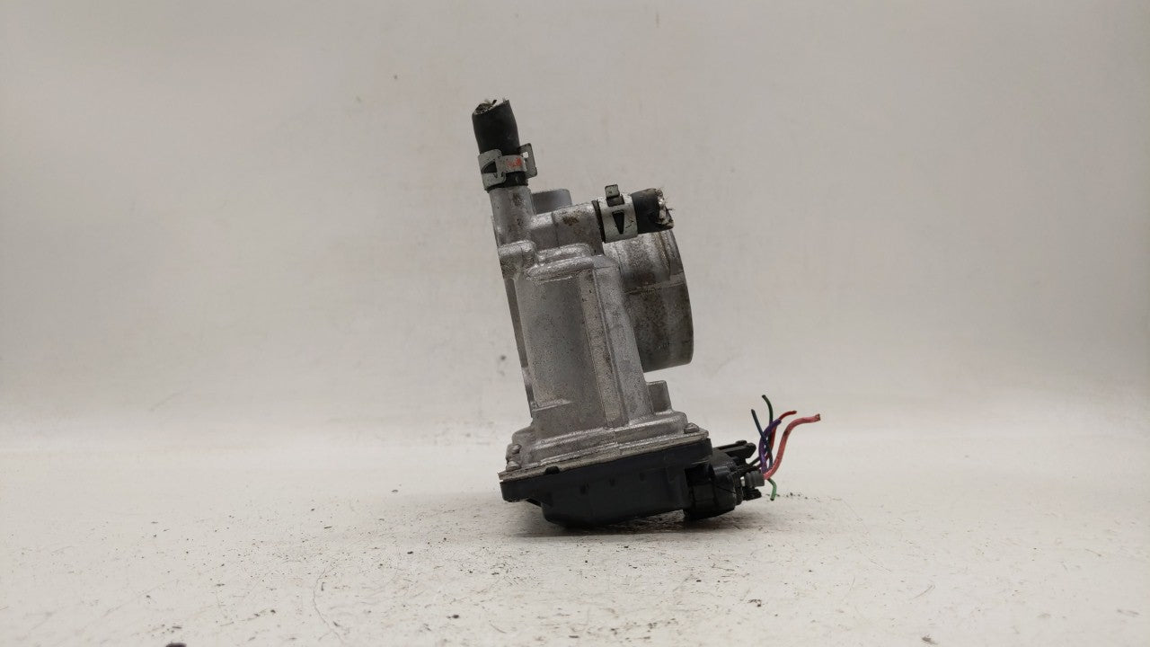 2011-2018 Toyota Corolla Throttle Body P/N:22030-0T080 Fits Fits 2011 2012 2013 2014 2015 2016 2017 2018 OEM Used Auto Parts