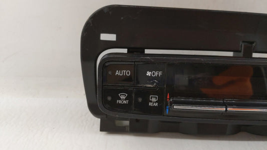 2017-2019 Toyota Corolla Climate Control Module Temperature AC/Heater Replacement P/N:55468-02060 Fits Fits 2017 2018 2019 OEM Used Auto Parts
