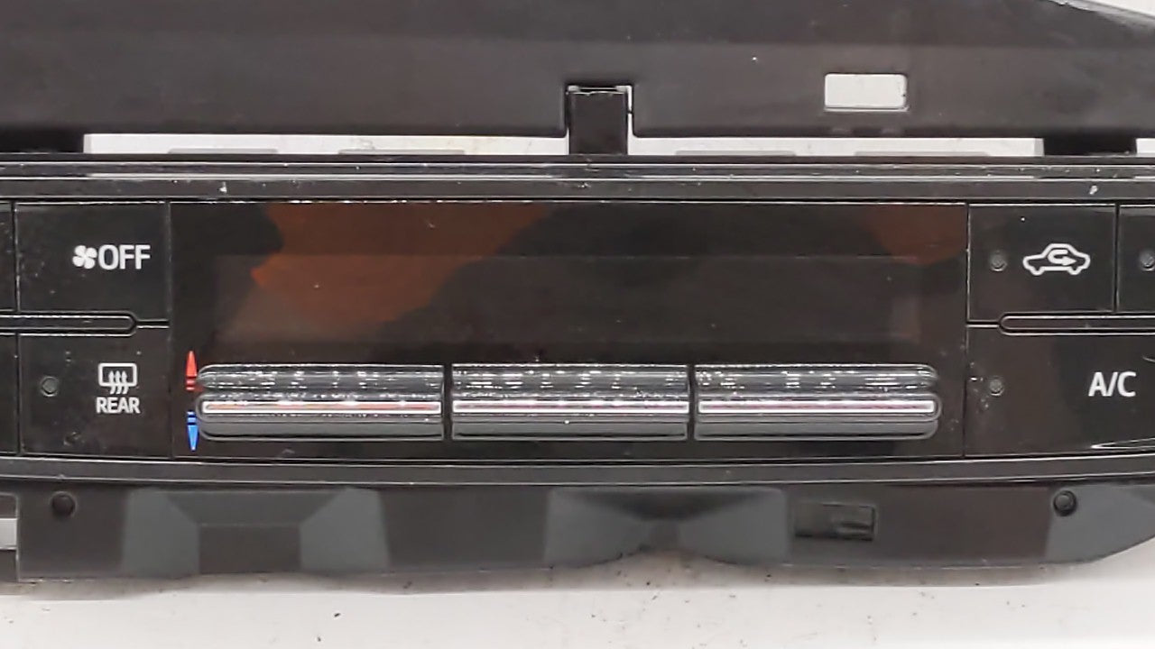 2017-2019 Toyota Corolla Climate Control Module Temperature AC/Heater Replacement P/N:55468-02060 Fits Fits 2017 2018 2019 O