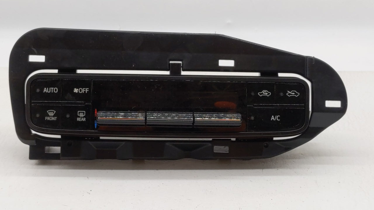 2017-2019 Toyota Corolla Climate Control Module Temperature AC/Heater Replacement P/N:55468-02060 Fits Fits 2017 2018 2019 O