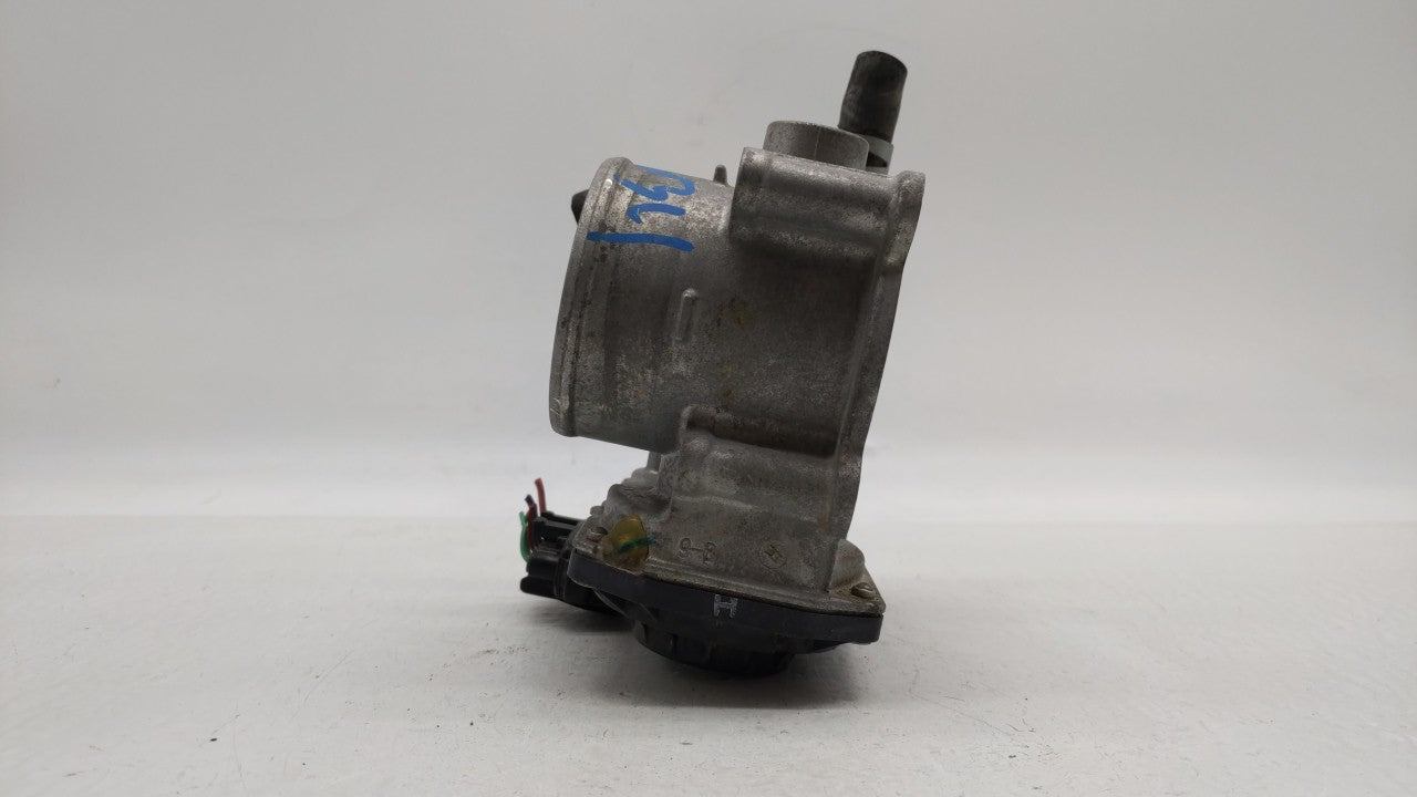 2011-2018 Toyota Corolla Throttle Body P/N:22030-0T080 Fits Fits 2011 2012 2013 2014 2015 2016 2017 2018 OEM Used Auto Parts