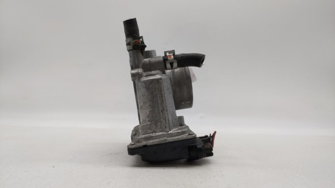 2011-2018 Toyota Corolla Throttle Body P/N:22030-0T080 Fits Fits 2011 2012 2013 2014 2015 2016 2017 2018 OEM Used Auto Parts