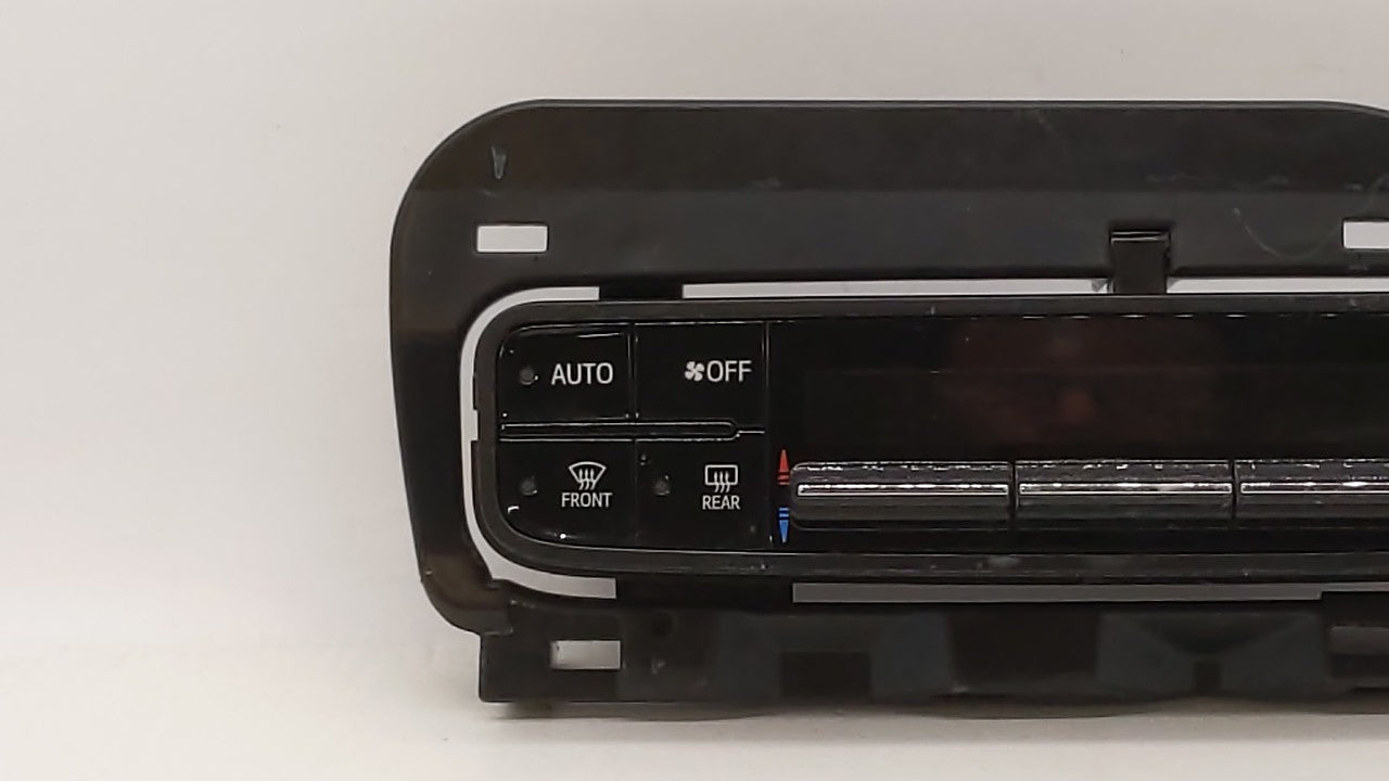 2017-2019 Toyota Corolla Climate Control Module Temperature AC/Heater Replacement P/N:55468-02060 Fits Fits 2017 2018 2019 O