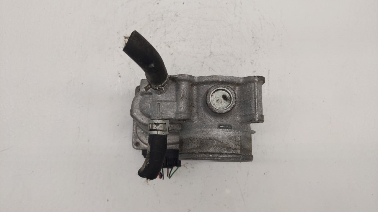 2011-2018 Toyota Corolla Throttle Body P/N:22030-0T080 Fits Fits 2011 2012 2013 2014 2015 2016 2017 2018 OEM Used Auto Parts